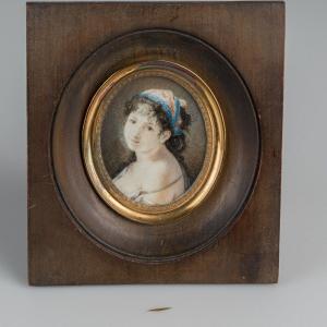 Miniature du début XIXe portrait de jeune Gitane au foulard