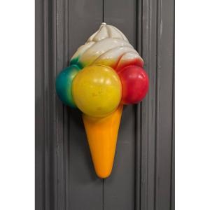Rare Vintage 1960 Wall Light In The Shape Of An Ice Cream Cone