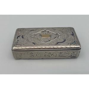 Early 19th Century Silver And Gold Snuffbox Richly Decorated With Engravings