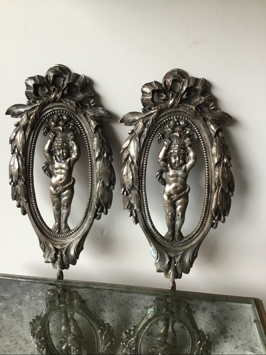 Putti Canephore The Pair Of Silver Bronzes-photo-2