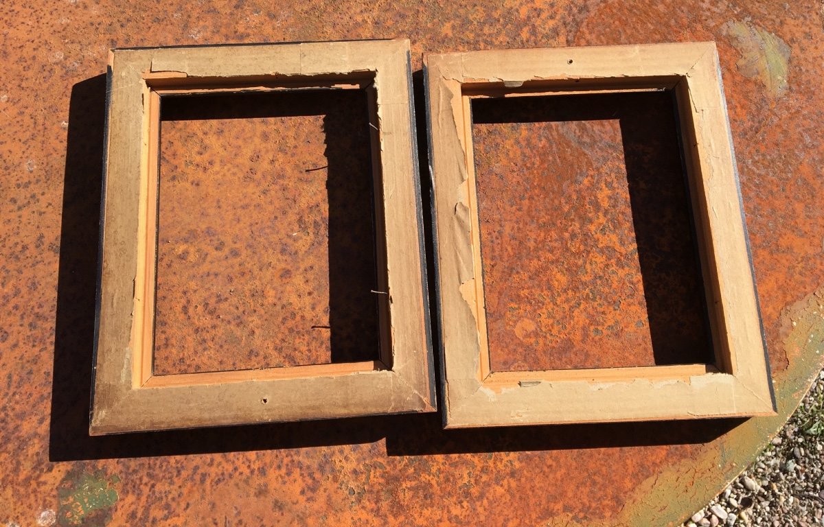 The Pair Of Small Blackened Wooden Frames, Sloped Profile-photo-5