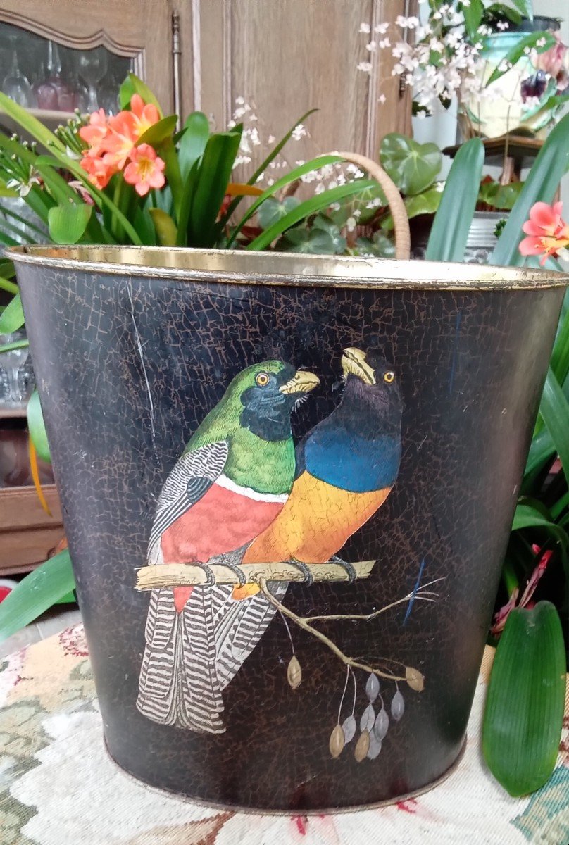 Paper Basket In Sheet Metal With Birds-photo-2