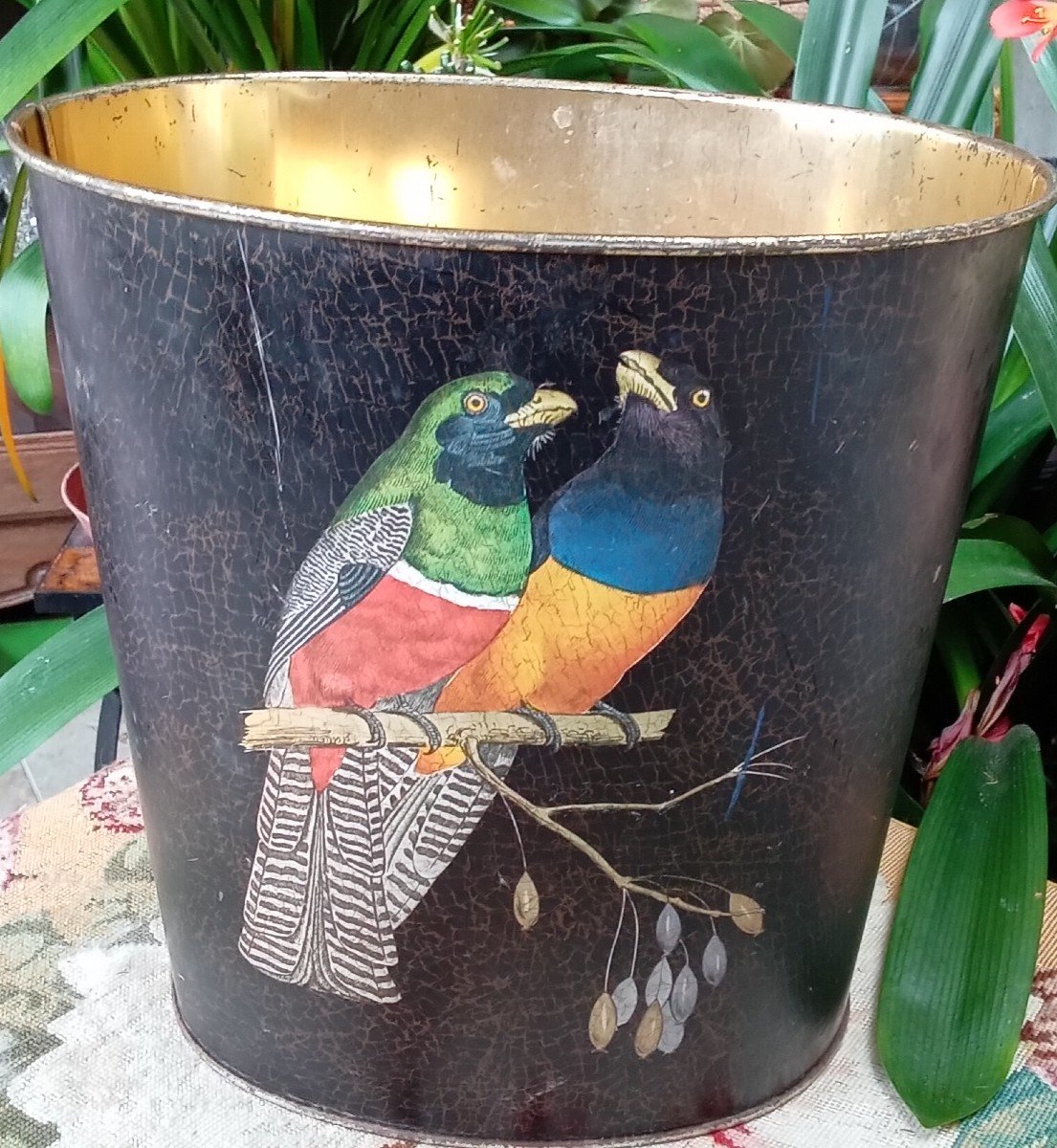 Paper Basket In Sheet Metal With Birds-photo-3