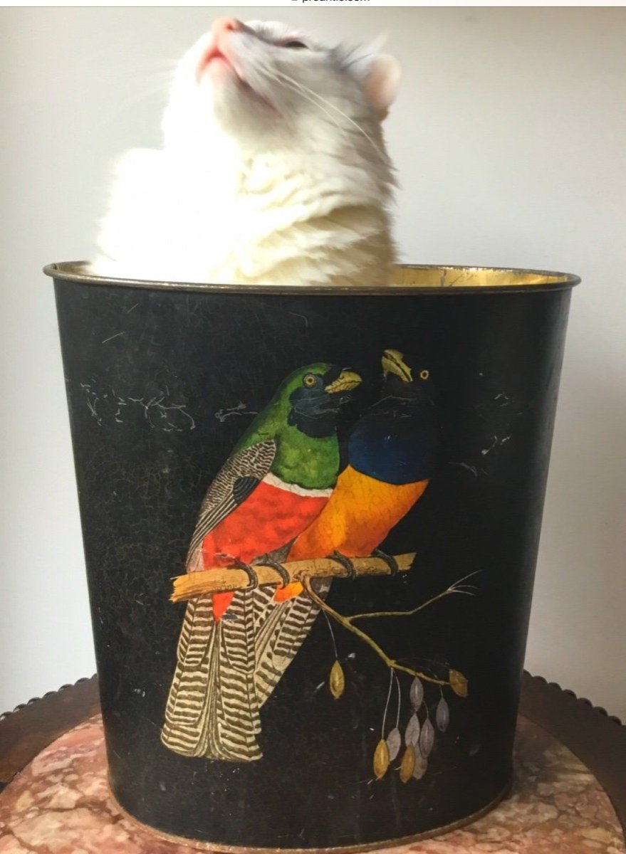 Paper Basket In Sheet Metal With Birds