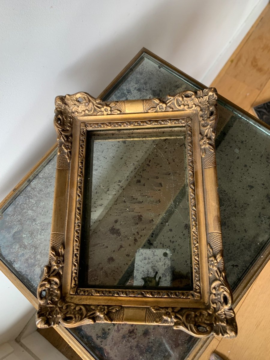 Small Frame In Wood And Golden Stucco-photo-4