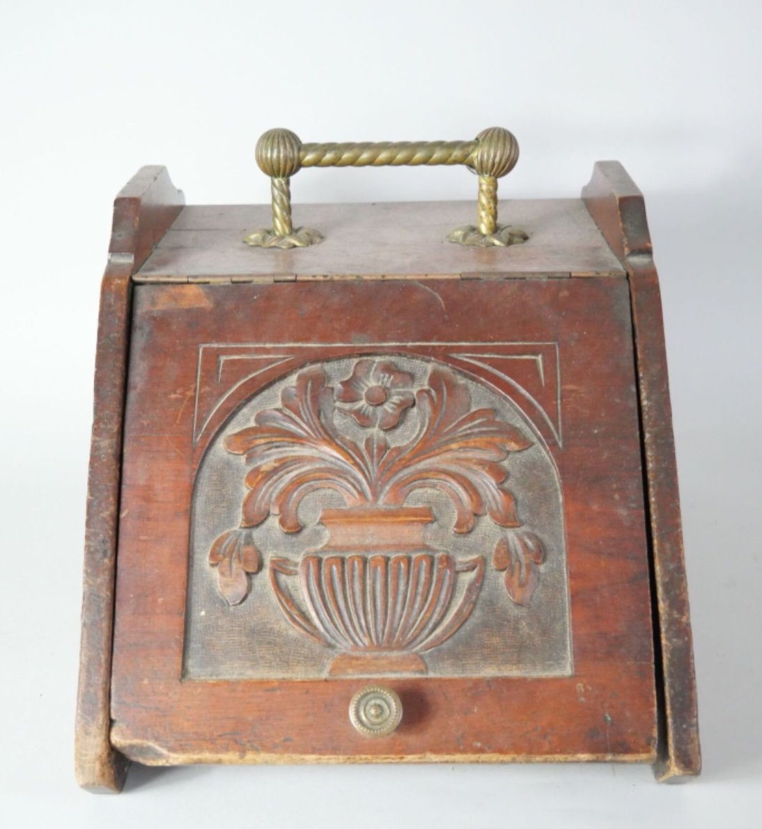 Small Coal Chest, England, 19th Century -photo-2