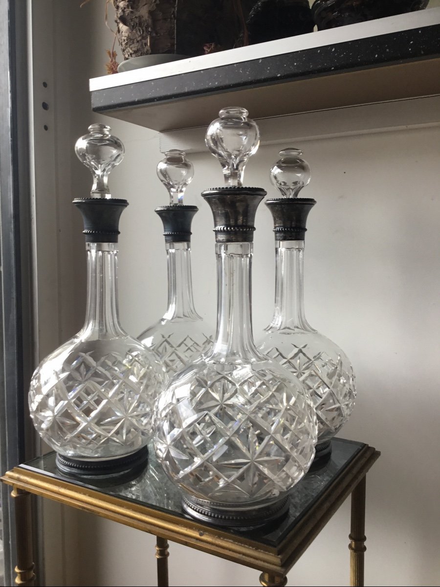 The Suite Of 4 Crystal And Silver Carafes -photo-2