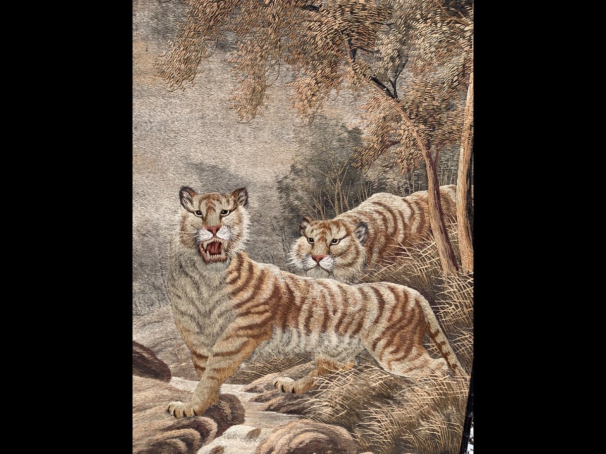 Fine Embroidery Couple Of Tigers, Japan Circa 1900-photo-4