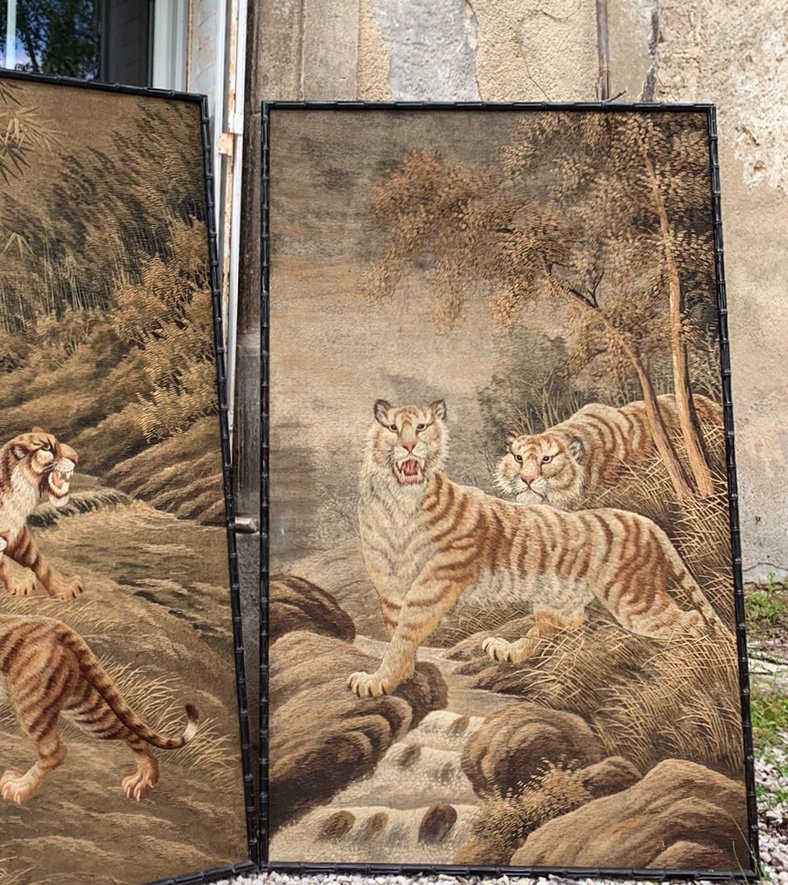 Fine Embroidery Couple Of Tigers, Japan Circa 1900