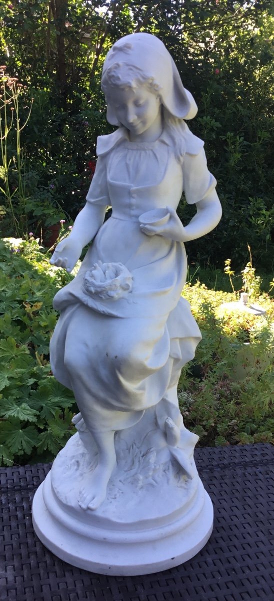 Young Girl Sculpture With Biscuit Baby Birds. Sperlacken - Around 1900-photo-2