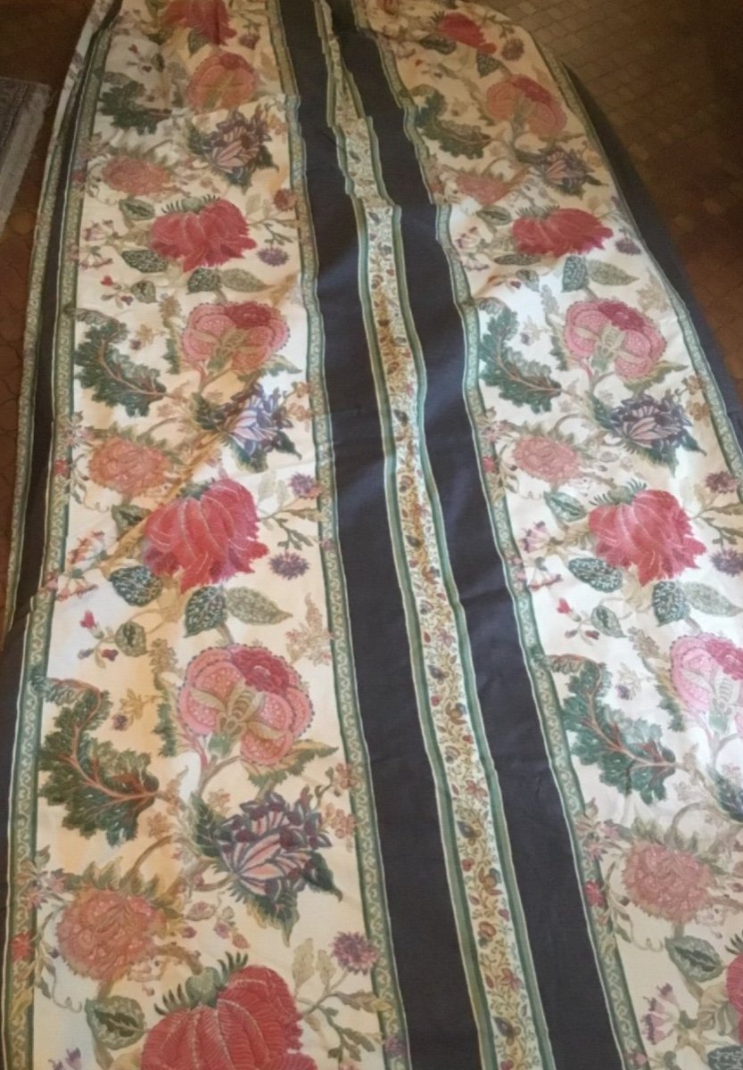 Large Hanging, 2 Double Curtains Joined, Indian (2 Available) -photo-4