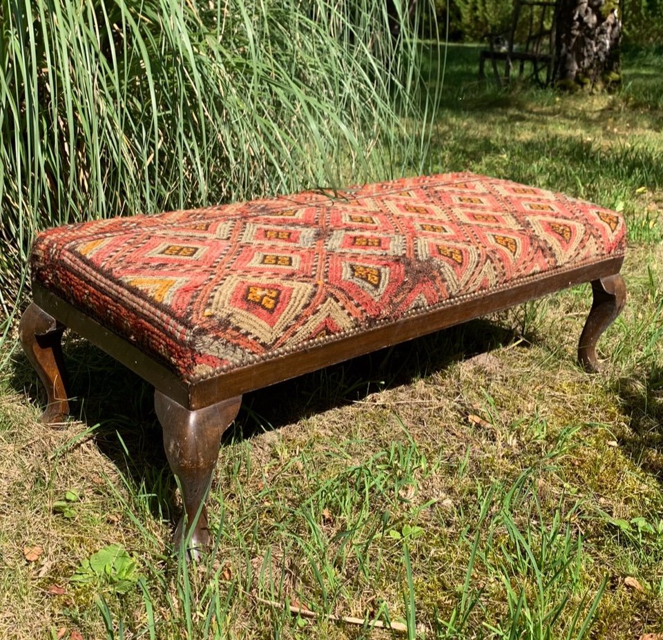 English Bench Covered With An Oriental Rug -photo-2