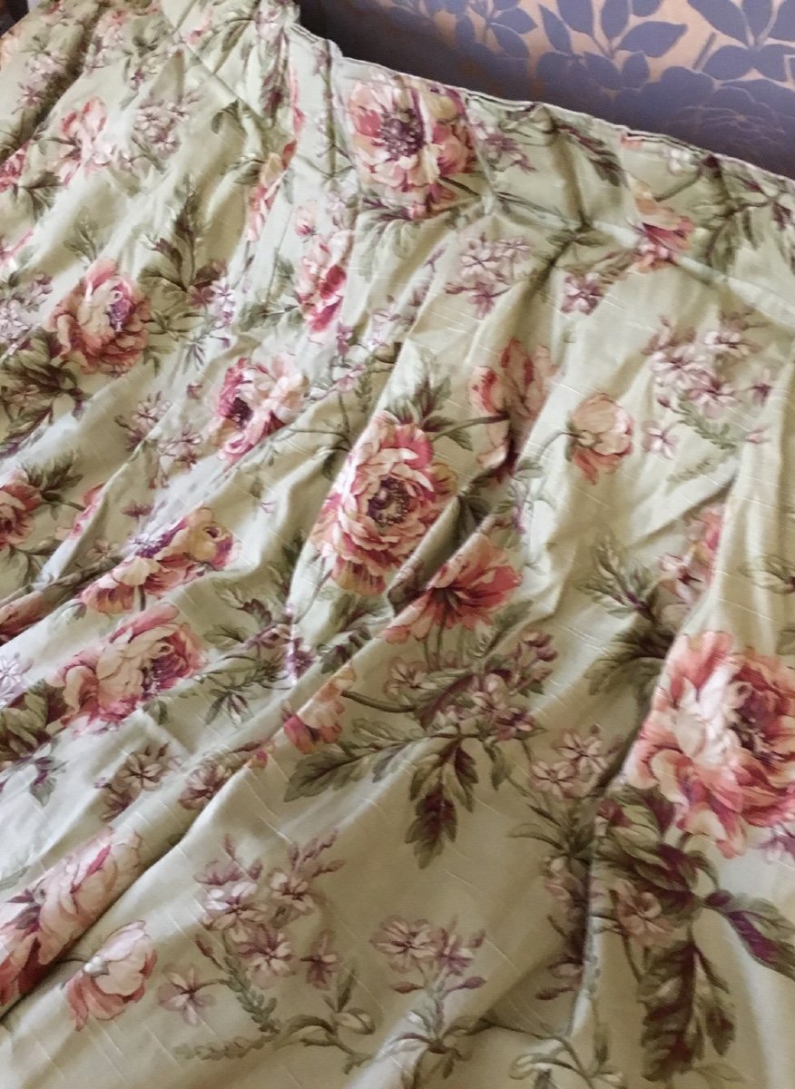 The Pair Of Floral Cotton And Linen Curtains -photo-7