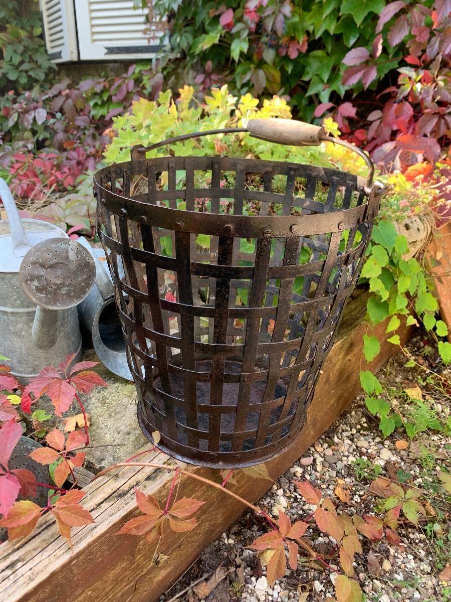 Woven Metal Basket -photo-2