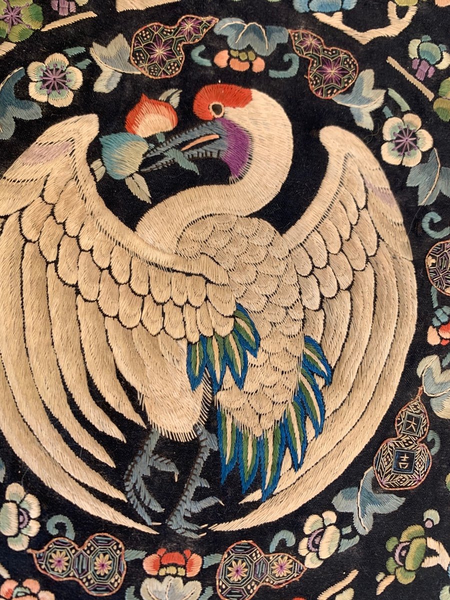 Chinese Embroidery Of A Bird With Spread Wings, Mandarin -photo-2