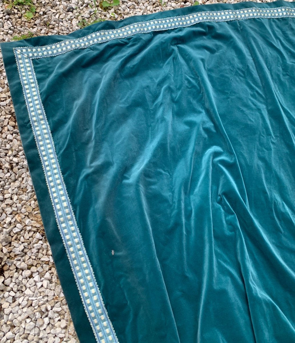 The Pair Of Large Blue Green Velvet Curtains -photo-6