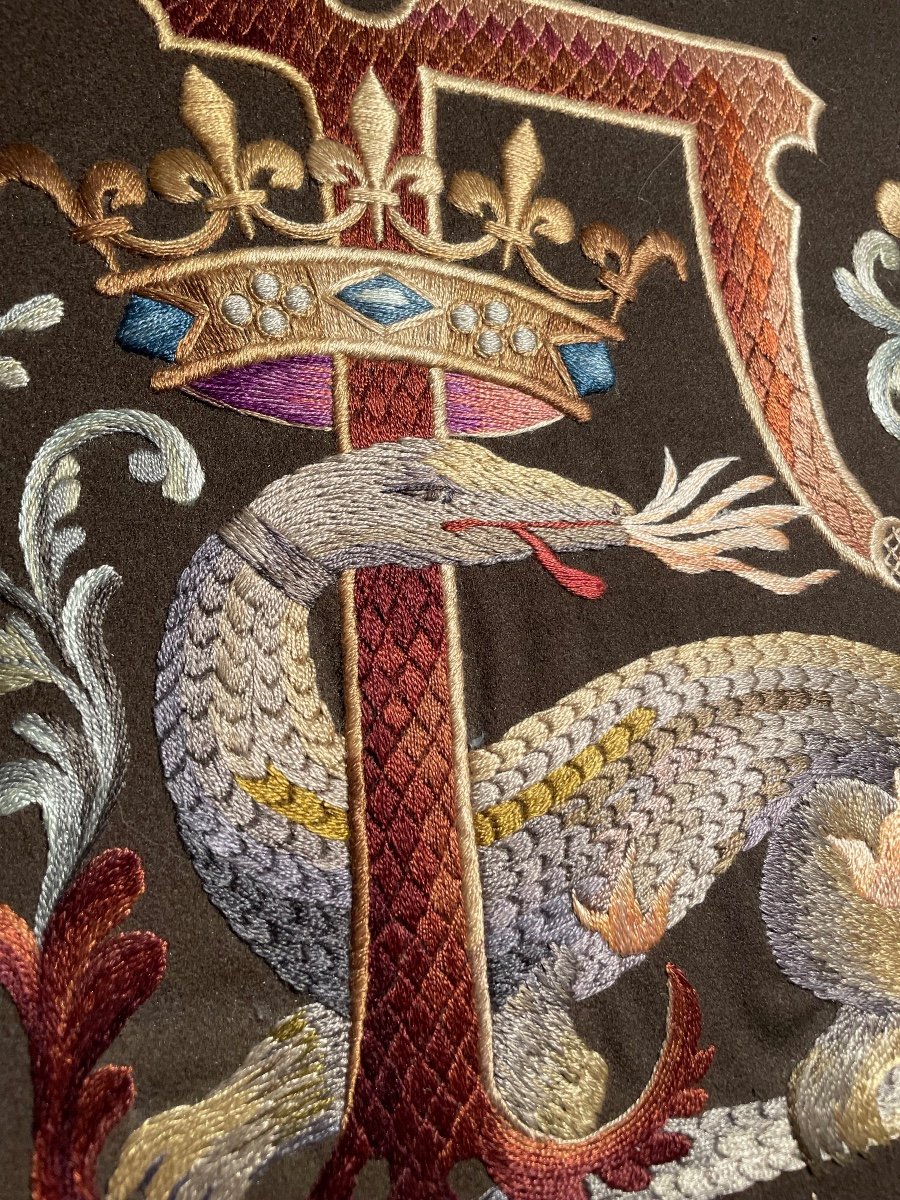 Salamander Embroidered Panel, Silk Threads -photo-4