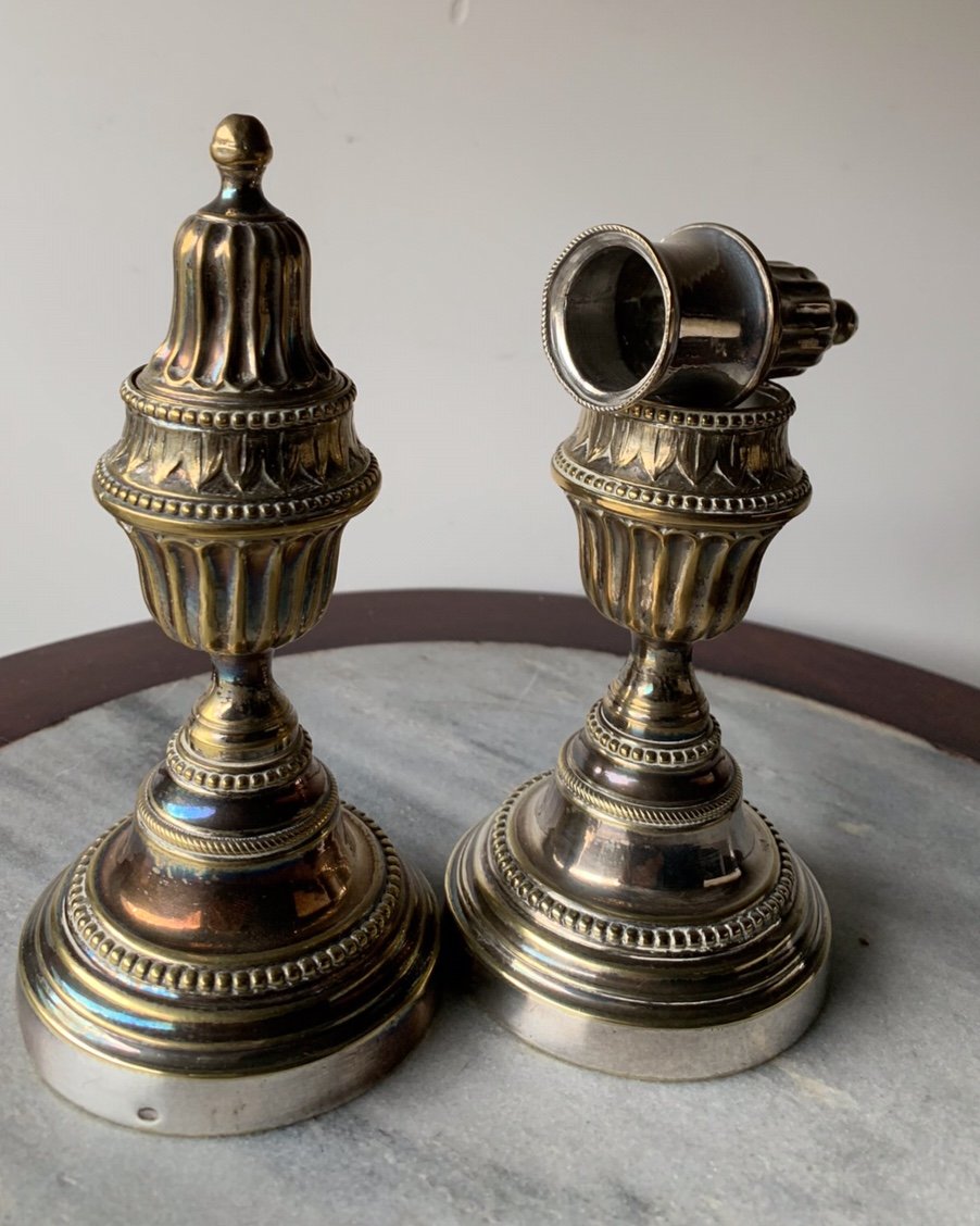 Pair Of Reversible Cassolette Candlesticks, In Louis XVI Silver Plated Metal -photo-3