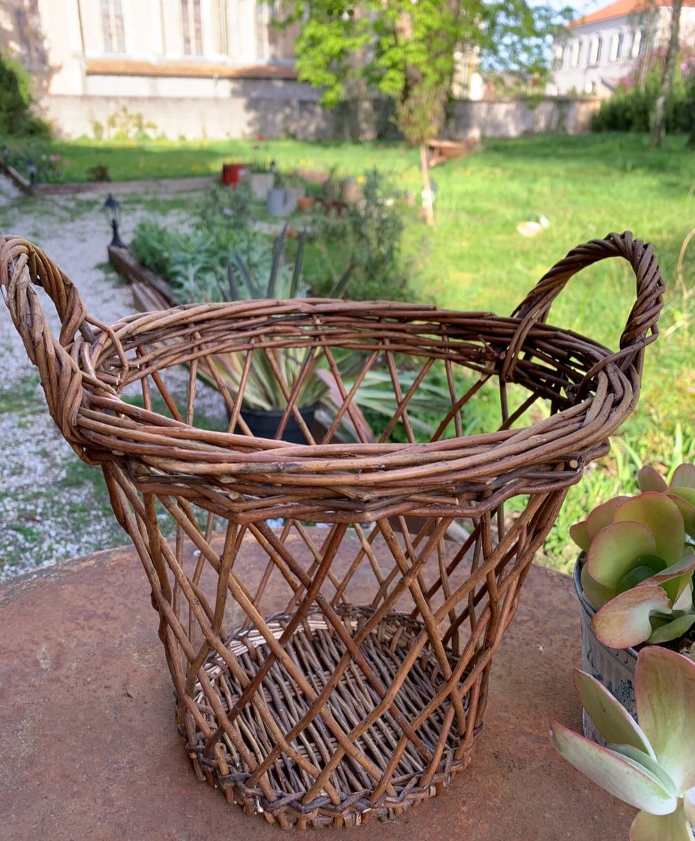 Small Woven Wicker Wastepaper Basket -photo-2