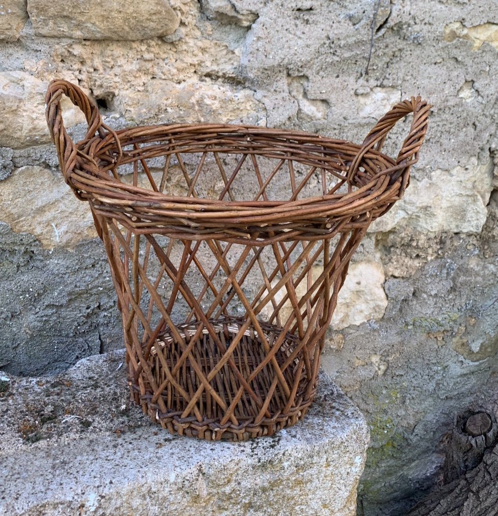 Small Woven Wicker Wastepaper Basket 