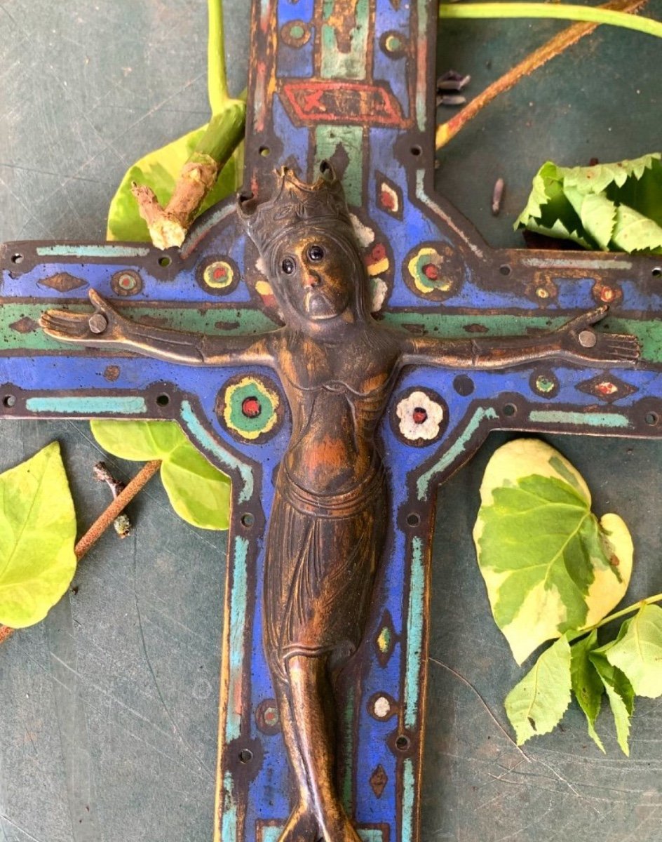 Rare Cross With Christ In Copper And Champlevé Enamels-photo-2