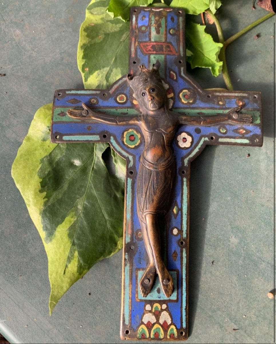 Rare Cross With Christ In Copper And Champlevé Enamels-photo-3