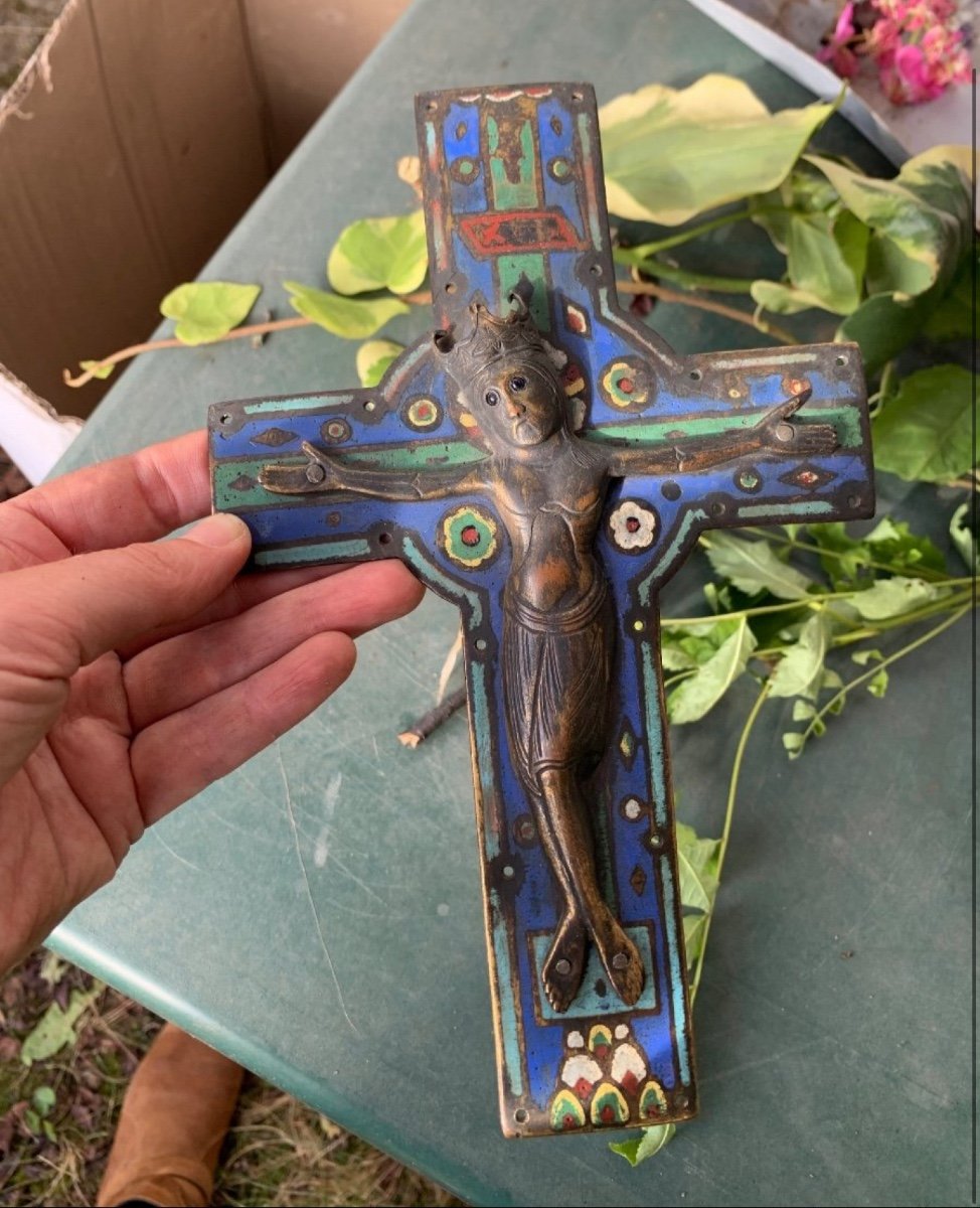 Rare Cross With Christ In Copper And Champlevé Enamels-photo-4