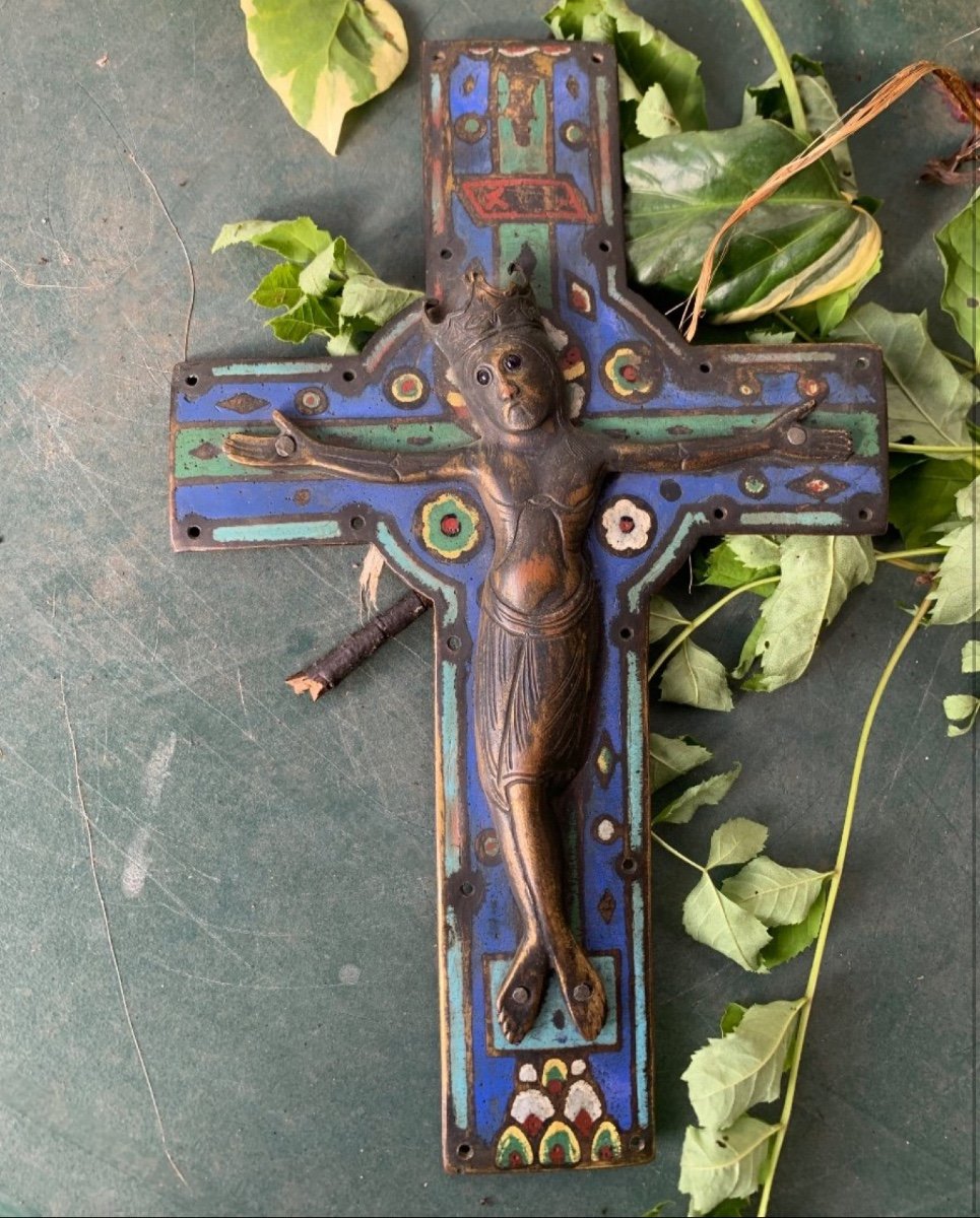 Rare Cross With Christ In Copper And Champlevé Enamels-photo-5