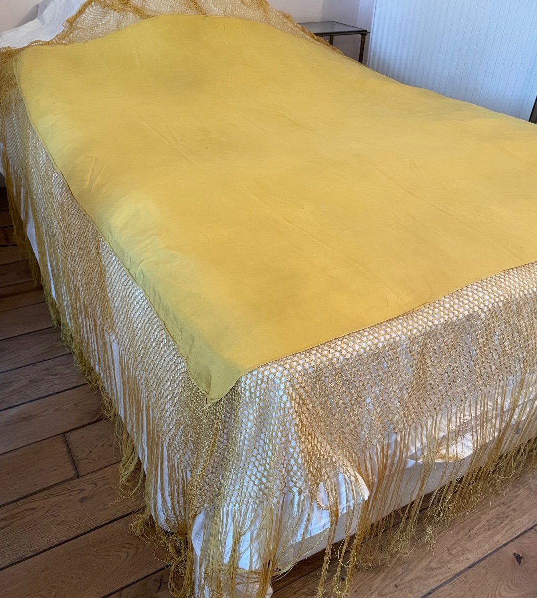 Yellow Silk Stole From The Napoleon III Period 