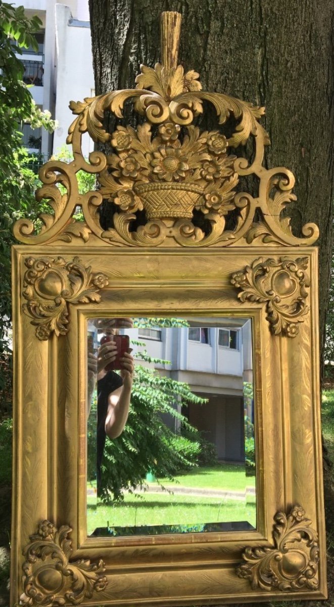 Louis XIV Mirror, Molded And Gilded Wood, Heart-shaped Cartouches, 18th Century