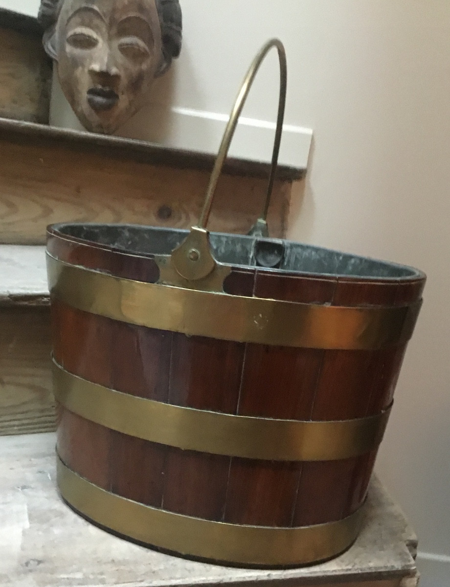 English Georgian Mahogany Curved Brass Coal Scuttle With Liner