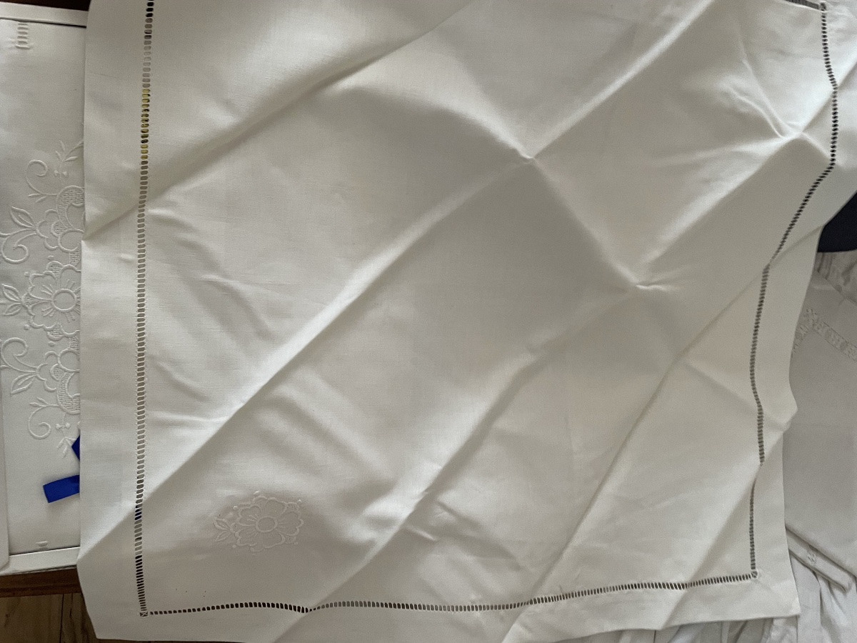 Parure De Lit  En Métis,  brodée ,  Drap ,  2 Taies, Traversin , neuf -photo-5