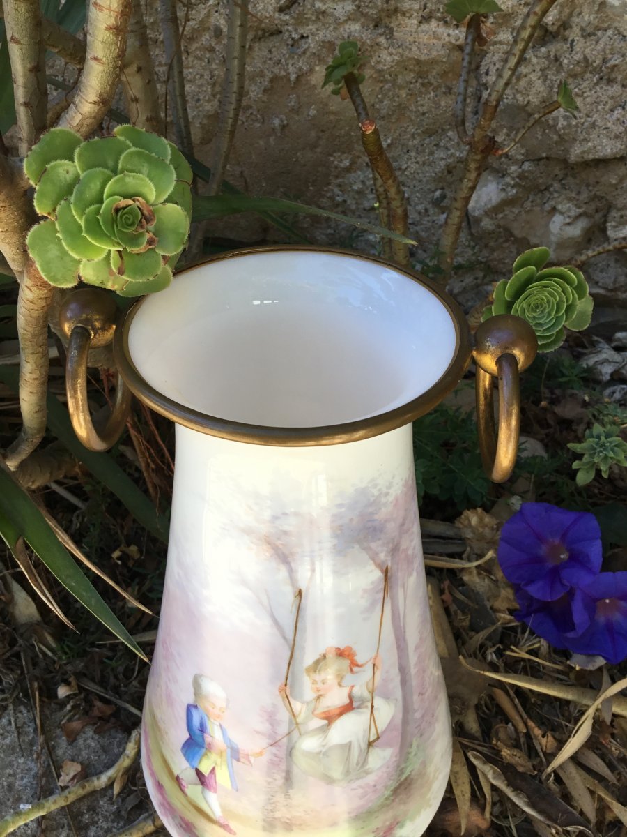 Opaline Vase With Romantic Decor With Escarpolette-photo-2