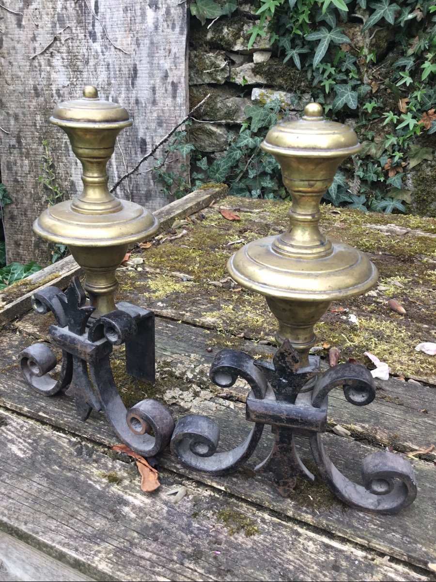 Pair Of Small Cast Iron And Bronze Bedside Tables-photo-3