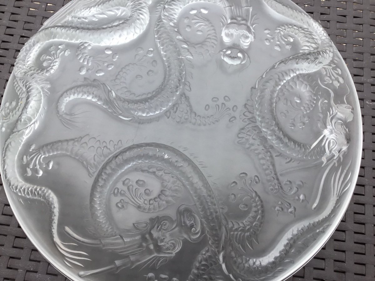 Rare Cup In Molded And Pressed Glass With Dragons-photo-4