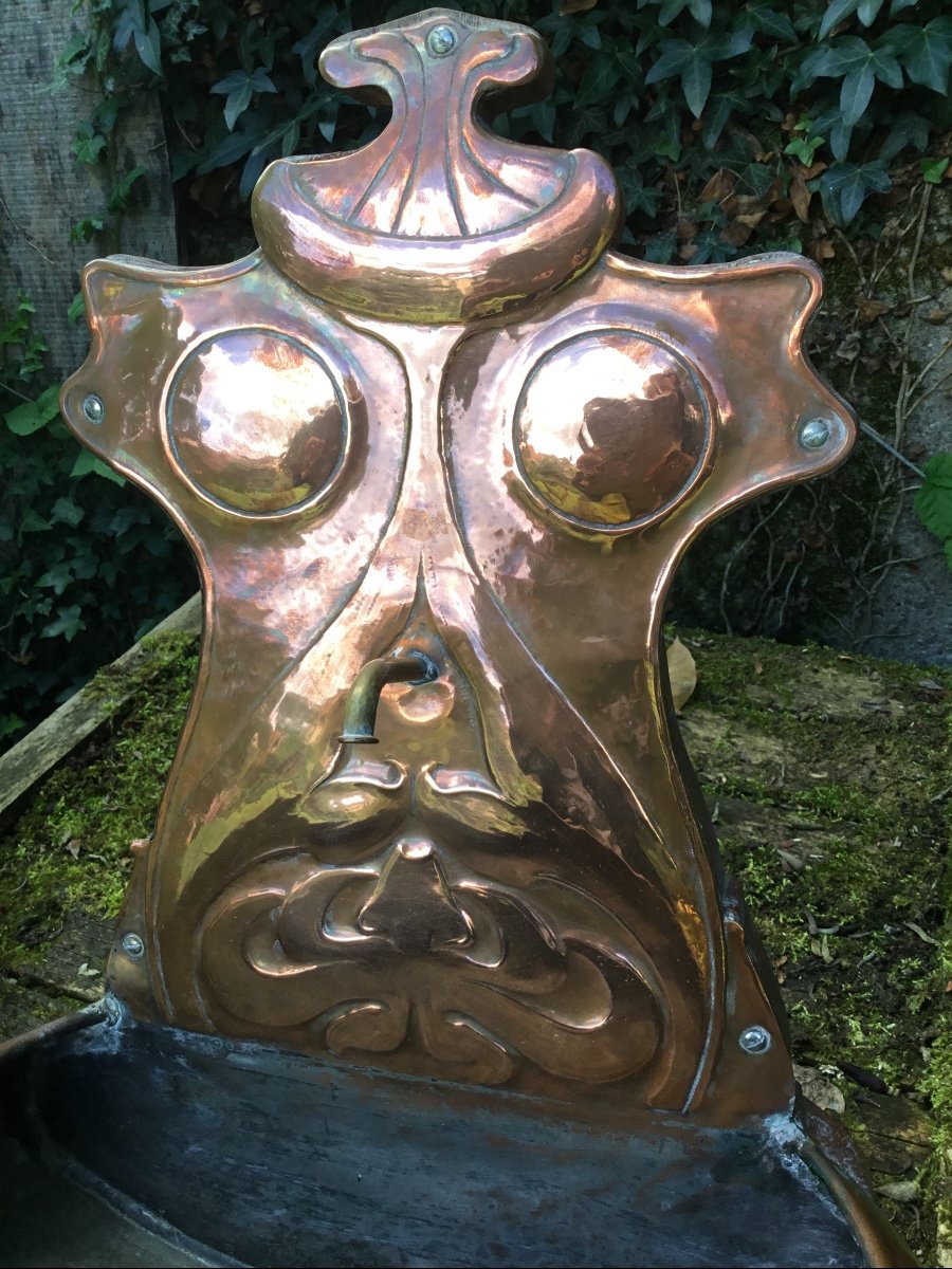 Grotesque, Anthropomorphic Copper Fountain-photo-2