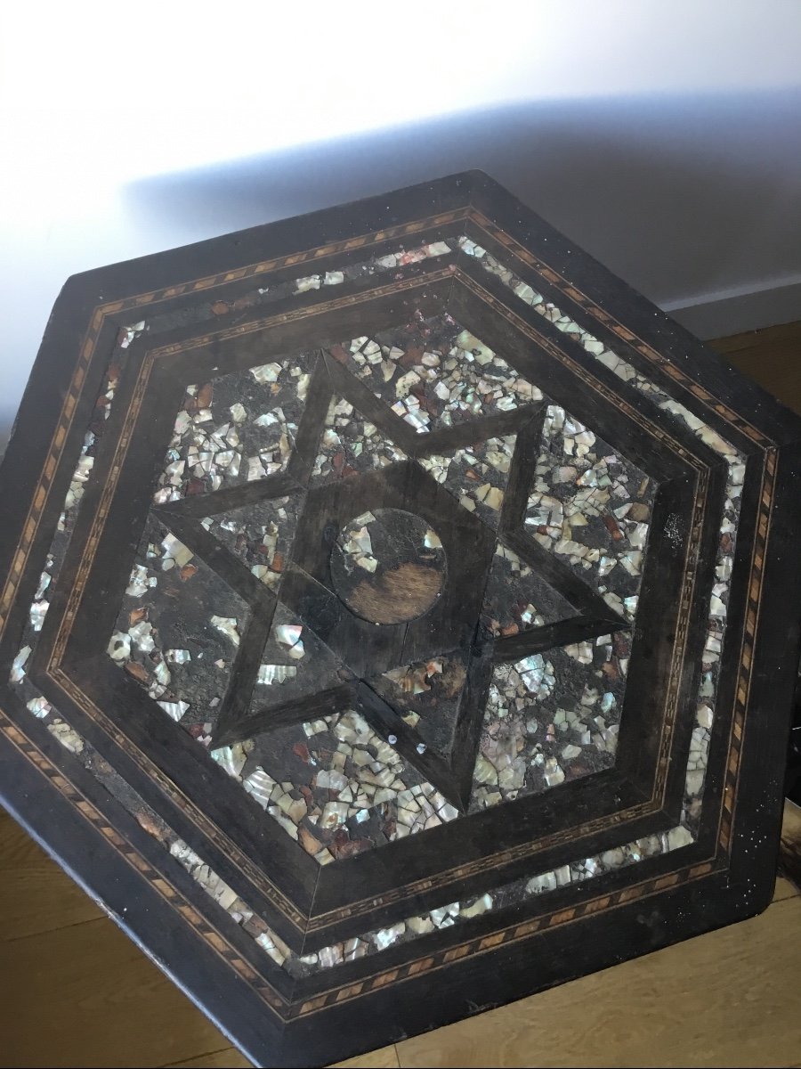 Syrian Hexagonal Guéridon Inlaid With Mother Of Pearl, XIXth-photo-1