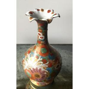 Vase Corolle En Porcelaine De Satsuma Aux Mille  Fleurs, Signé
