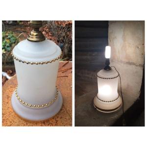 Opaline Lamp Illuminating Shaft