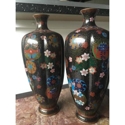 Paire De Vases Cloisonnés, Japon, Debut XXème