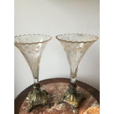 Paire De Vases Cornet En Cristal Gravé , XIXème 