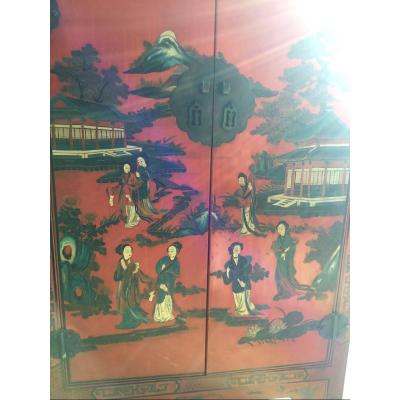Chinese Cabinet In Red Lacquer, Decor In Grisailles