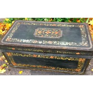 Painted Leather Chest, Camphor Tree, Philippines Colonial Spain, XVIIIth