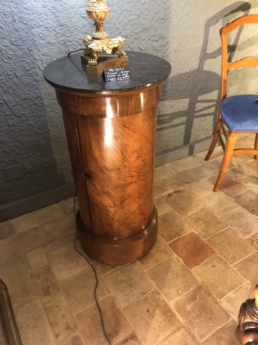 “somno” Round Bedside Table In Walnut Empire Period (early 19th Century)