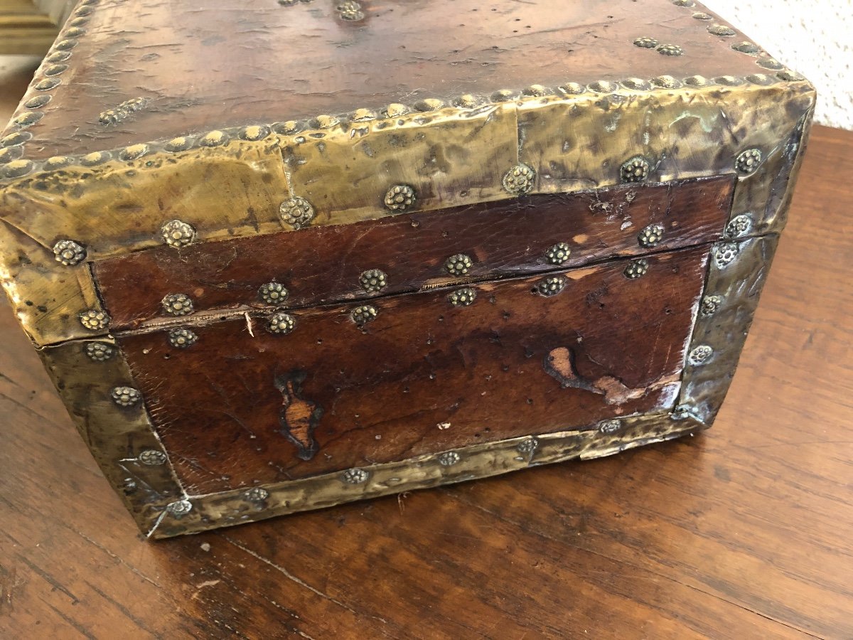 17th Century Leather Covered Wooden Core Box -photo-4