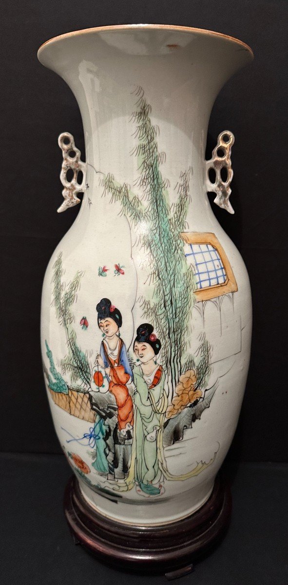 Chine Vase Porcelaine Jeunes Femmes Dans Un Jardin Fin XIXème