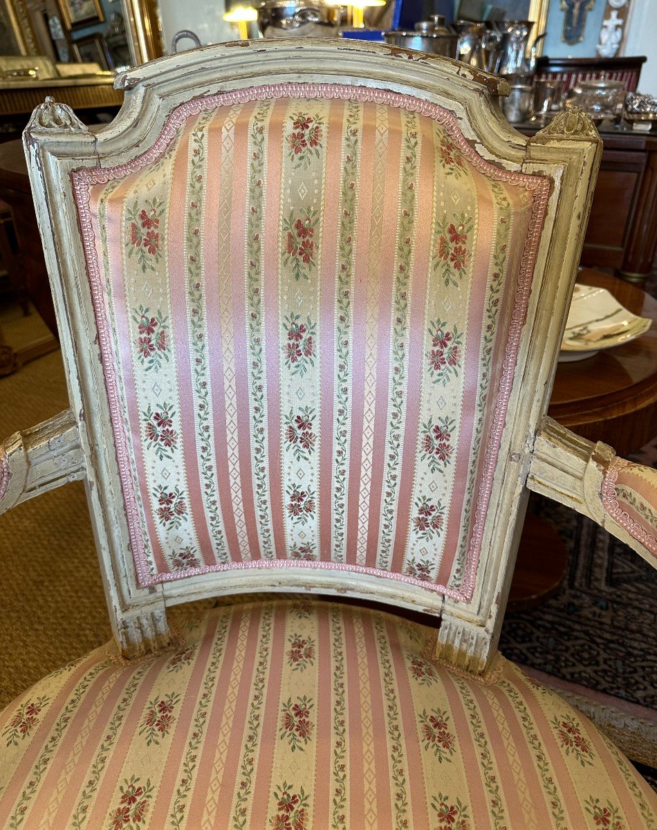 Paire De Fauteuils Cabriolet Louis XVI Estampillés F C MENANT époque XVIIIème-photo-1