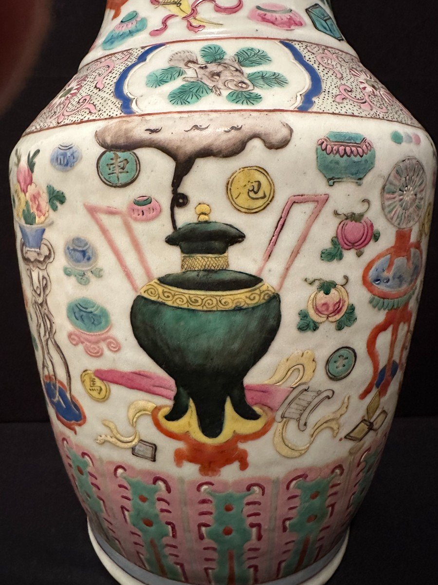 China Canton Porcelain Vase Decorated With Furniture And Animals Late 19th Century-photo-5