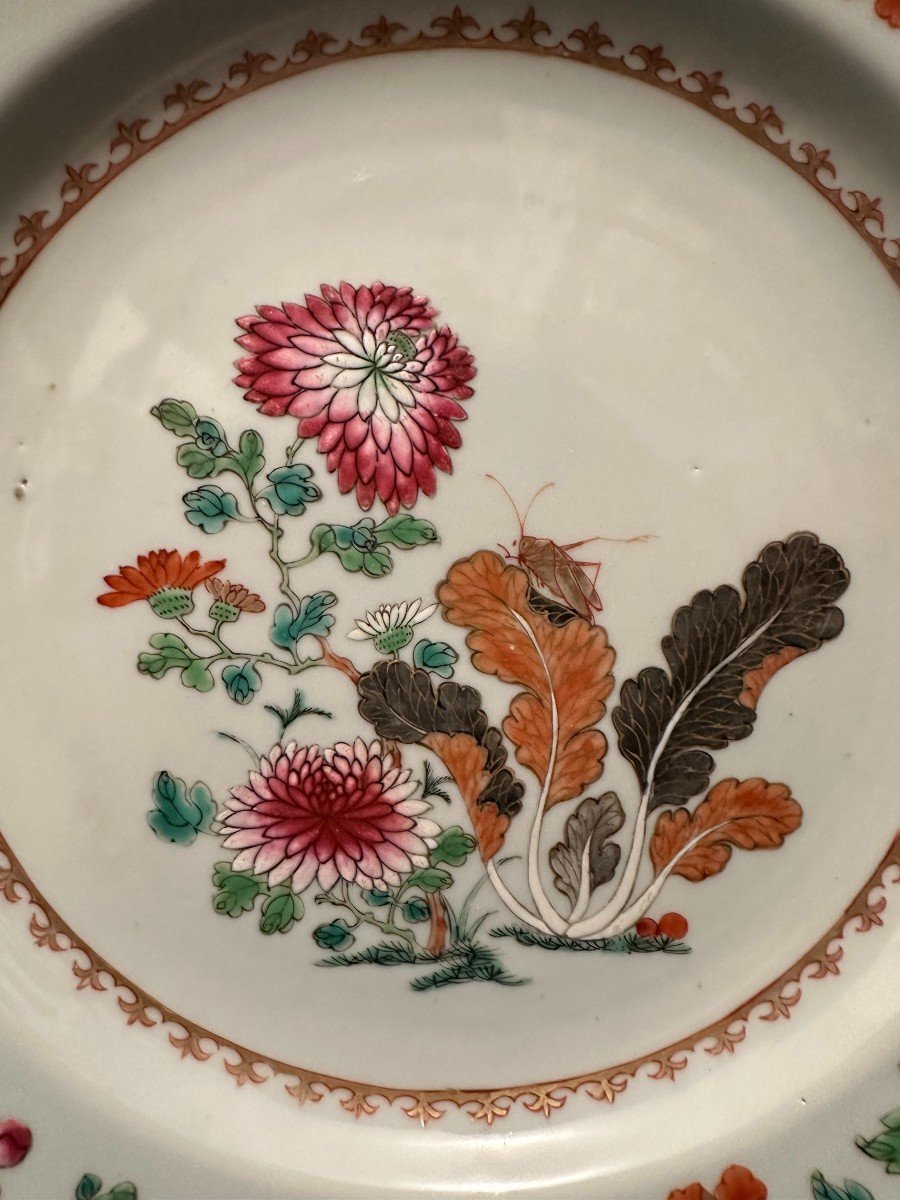 Chine Plat En Porcelaine Famille Rose Époque Qianlong XVIIIème ø 29 Cm-photo-2