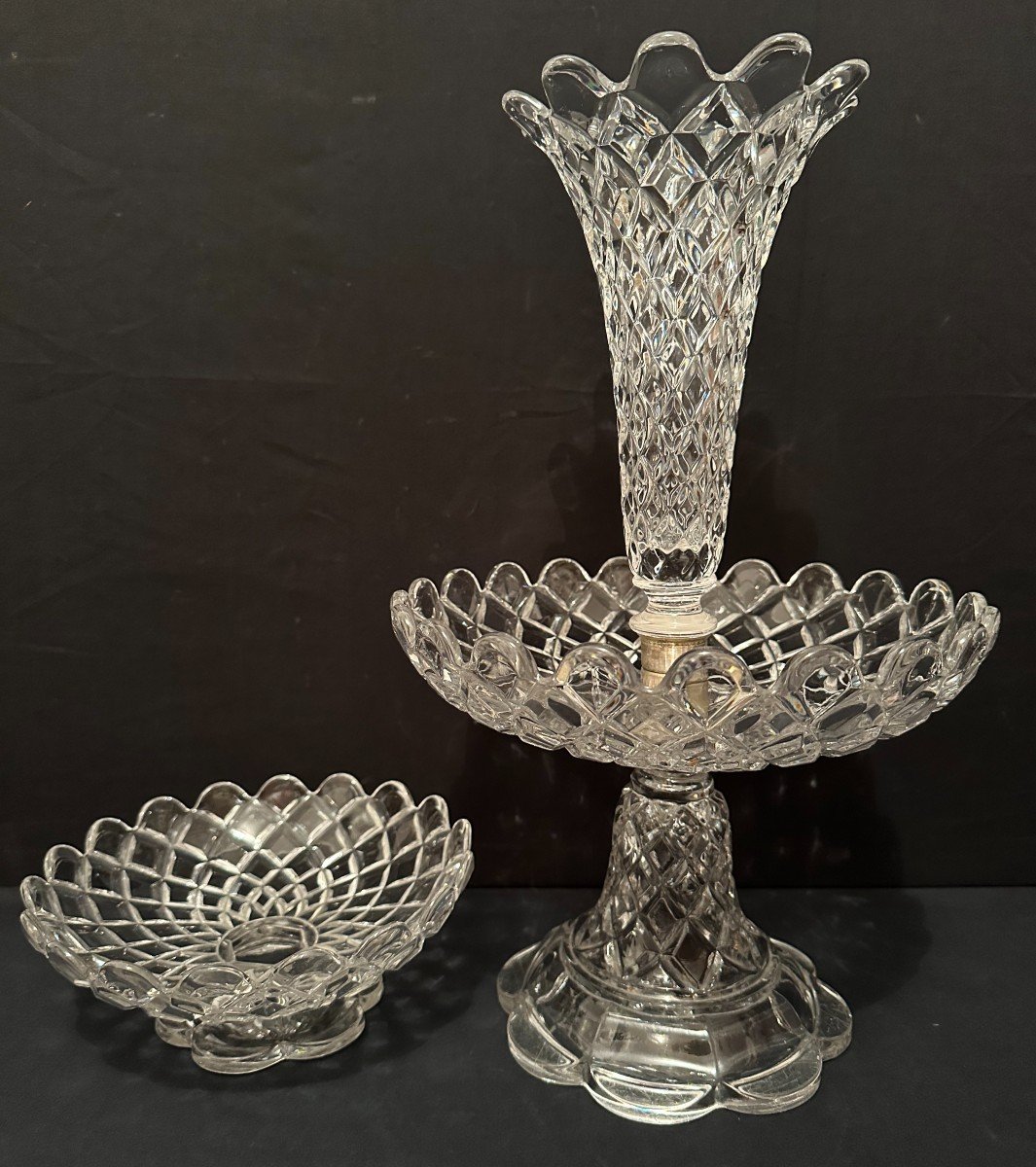 Baccarat Centerpiece 40,5 Cm And Cup On Crystal Foot 19th Century